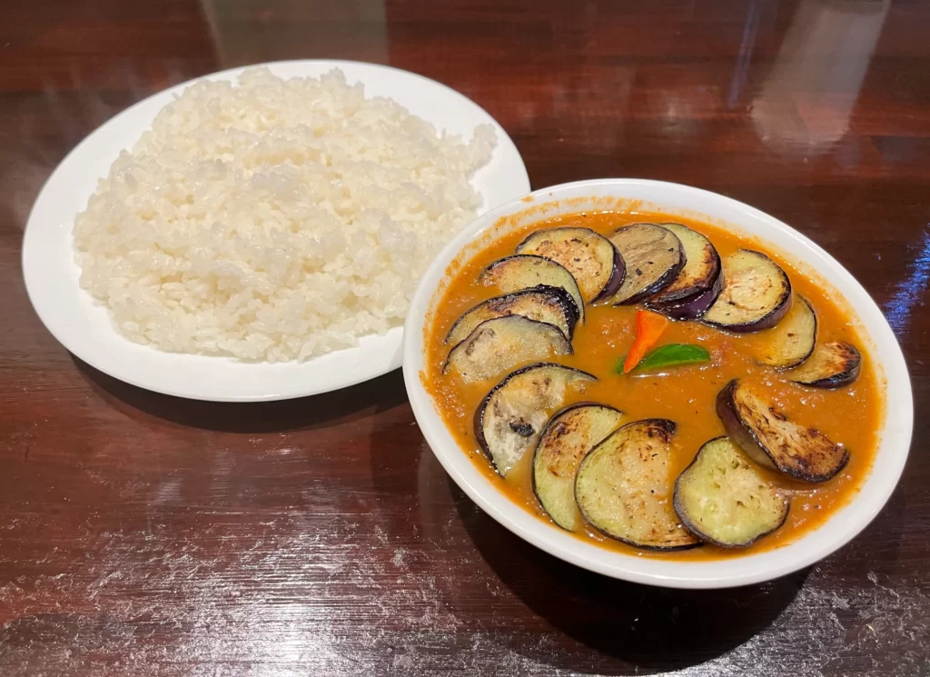 curry草枕　なすなすチキン（1,180円）